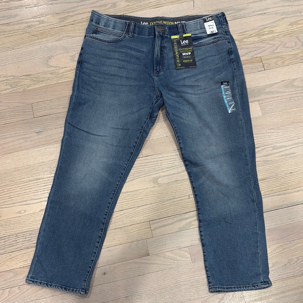 Lee Blue Relaxed/Athletic Fit Jeans - Tapered Leg: Brand New!
